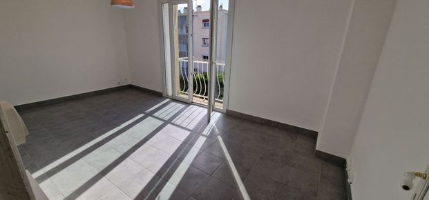 Marignane type 3 à louer boulevard de la Libération, - Photo 1