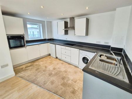 2 bedroom flat to rent - Photo 5