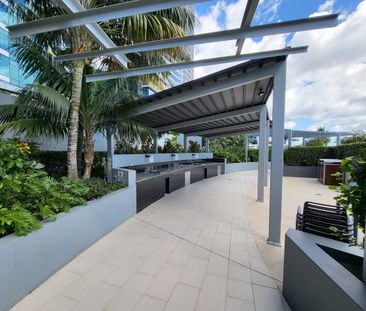 33603/9 Lawson Street, Southport, Qld 4215 - Photo 6