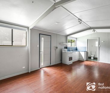 Impressive Family Home with Versatile Detached Studio - Photo 1