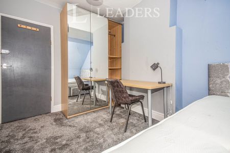 4 bedroom property to rent Waverley Road, Kenilworth, CV8 - Photo 3