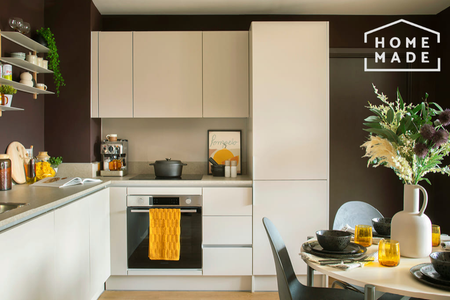 3 bedroom flat to rent - Photo 2