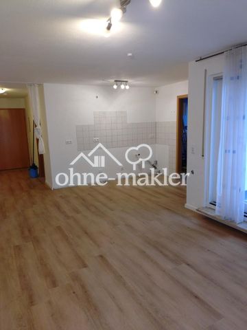 Renovierte 2,5-Zimmer-DG-Wohnung (883 € Warm) - Photo 2