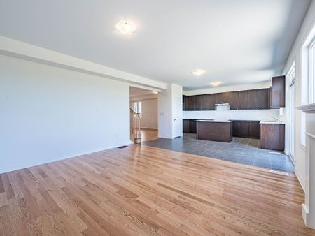 For Lease - 65 Brethet Heights, New Tecumseth, Ontario - Photo 2