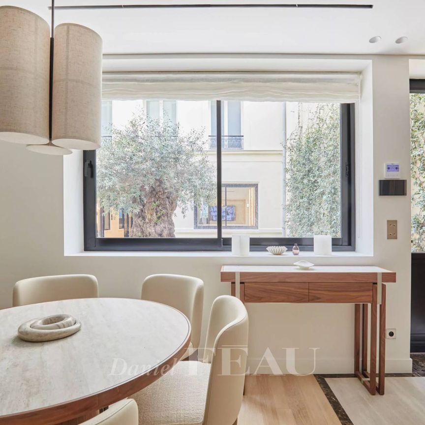 Location appartement, Paris 8ème (75008), 2 pièces, 45 m², ref 86181576 - Photo 1