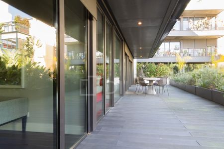 Apartamento T2 mobilado, com terraço e estacionamento, em Alcântara - Photo 2