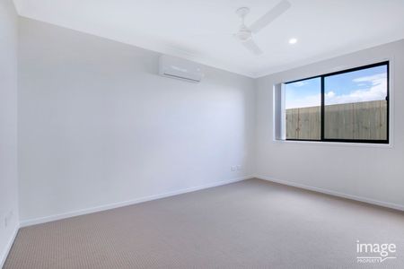 Quality Living, Superb Location - Photo 5