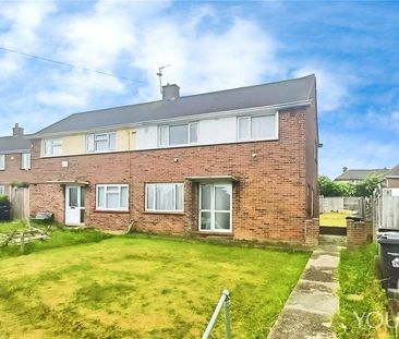 3 bedroom semi-detached house to rent - Photo 3