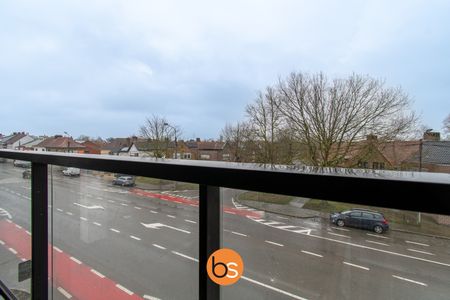 Lichtrijk tweeslaapkamer appartement te huur in Roeselare - Foto 3
