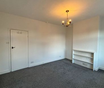 Highfield, Scarborough - Photo 1