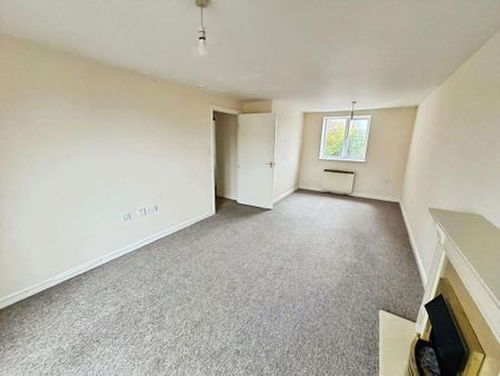 2 bedroom flat to rent - Photo 3