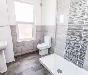 3 bedroom terraced house to rent - Photo 6