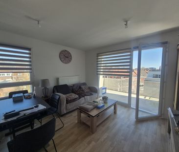 Location Appartement 2 pièces 38m² ARMENTIERES 59280 - Photo 5
