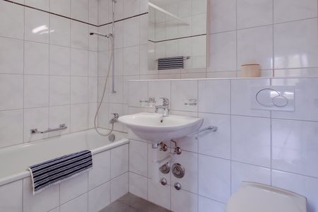 2 Zimmer, 51 m², 1. Stock - Photo 2