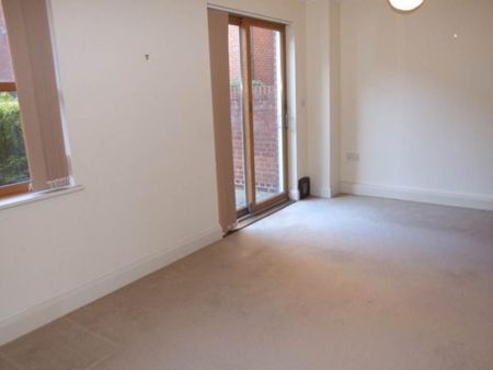 4 bedroom townhouse to rent - Photo 3