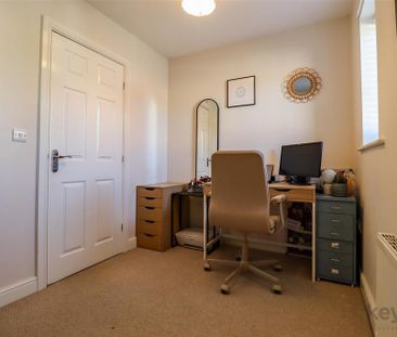 3 bedroom terraced house to rent - Photo 5