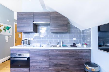 Studio to rent - Photo 3