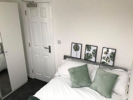 8 bedroom house to rent - Photo 5