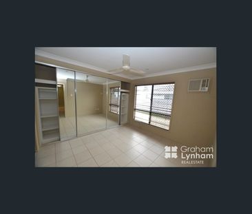 Conveniently Located !!!! - Photo 2