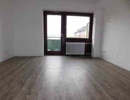 Praktisches Single-Appartement mit Balkon... in zentraler Lage!!! - Foto 1