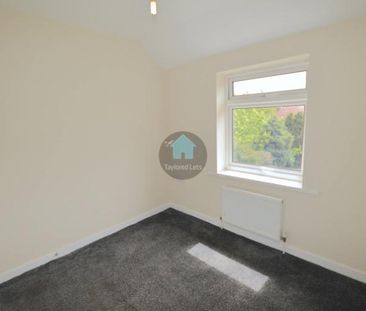 4 bedroom terraced house to rent - Photo 2