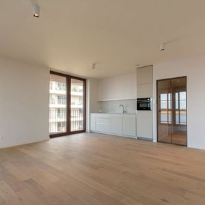 Appartement te huur in Antwerpen voor € 1.450 met 2 slaapkamers - Photo 2