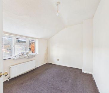 3 bedroom detached house to rent - Photo 2