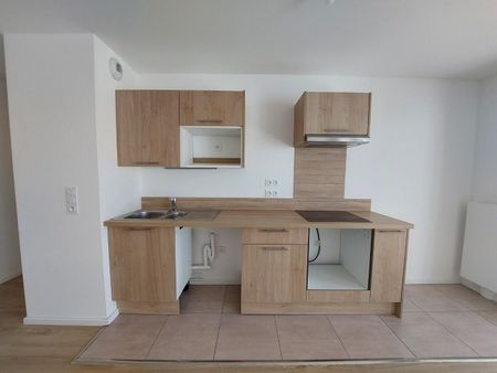 location Appartement T3 DE 63.63m² À ROUEN - Photo 3