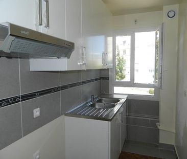 MONTREUIL Ruffins - Photo 1