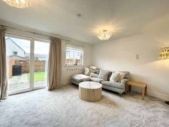 Logan Gardens, Oatlands, G5 8LJ - Photo 1