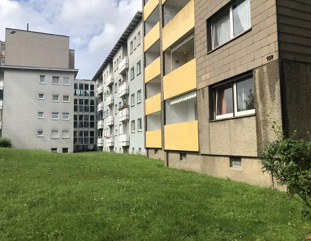 2-1/2 Zimmer-Wohnung in Herten mit Balkon und Aufzug - Photo 1