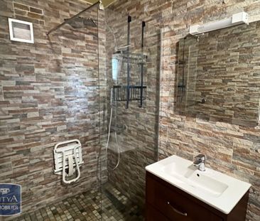 Location Maison 4 pièces 97m² ST PIERRE 97410 - Photo 3