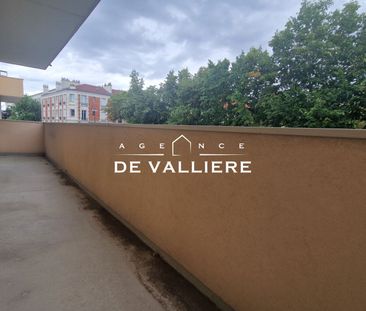 Location Appartement 2 pièces 50m² NANTERRE 92000 - Photo 5