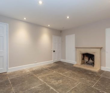 Great Rissington - Photo 1