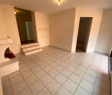 Location Appartement 4 pièces 72m² - Photo 2