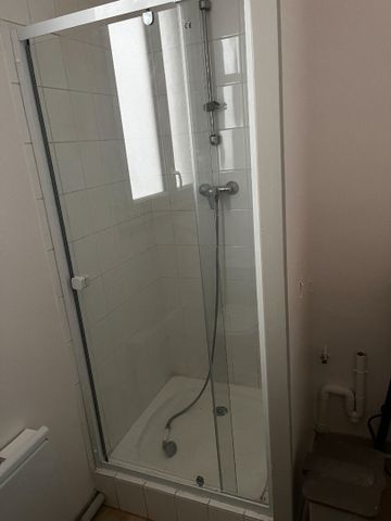 Location appartement 1 pièce, 29.90m², Rochefort - Photo 4