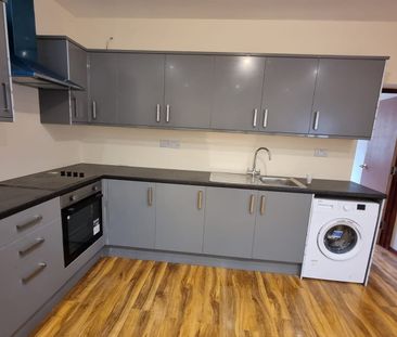 Room in a Shared House, Chudleigh Crescent, IG3 - Photo 4