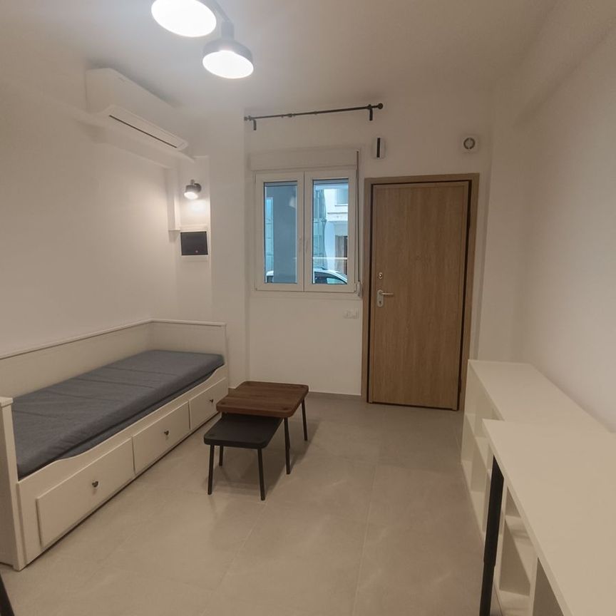 Studio/Γκαρσονιέρα για ενοικίαση - Φάληρο - Ιπποκράτειο, - Photo 1