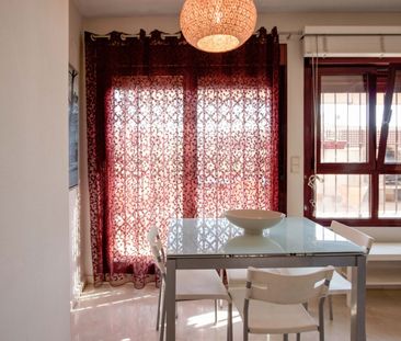 Fantastic penthouse for rent in Aldaia, by the train station - Photo 3