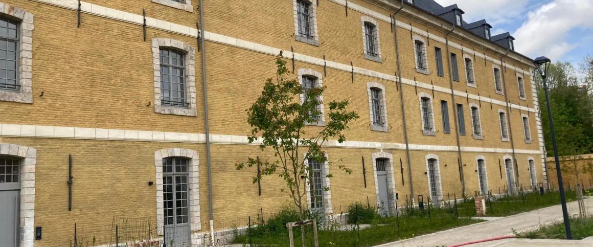 Appartement à louer 1 pièce 51.22m² - Photo 1