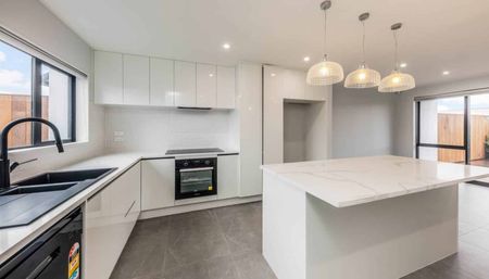 Stunning kitchen! Luxurious apartment! - Photo 3