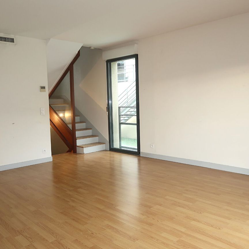 Maison style Loft Secteur place des Carmes - Photo 1