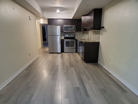 For Lease - 90 Orchid Place Drive Unit# 205, Toronto, Ontario - Photo 2