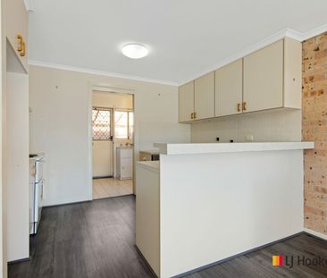 2 Bedroom Townhouse close to the CBD - Photo 5