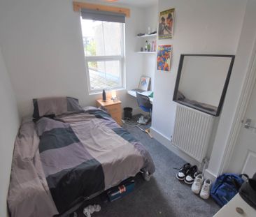 Price £3,750 pcm - Available 02/07/2026 - Furnished - Photo 5