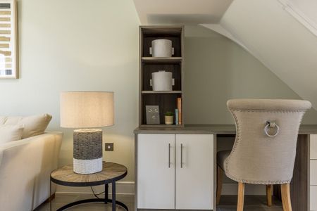 Throwster Drive, Sudbury - Photo 2