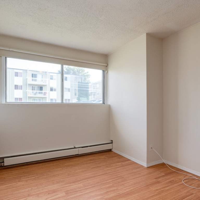 Classic Suite - 2 Bedroom - Photo 1