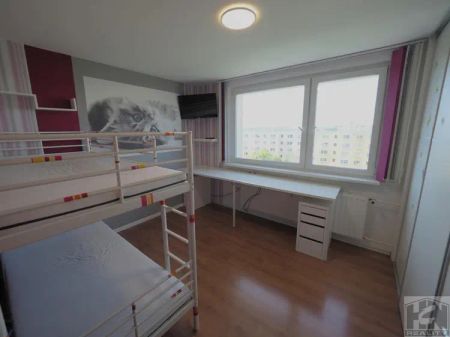 REZERVACE - Pronájem bytu 3+1 + lodžie, 72 m - Fotografie 4