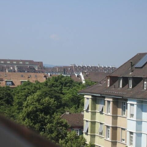 Appartement mansardé moderne, lumineux et spacieux - Photo 1