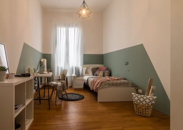 Galleria Santa Lucia, Padova, Veneto 35139